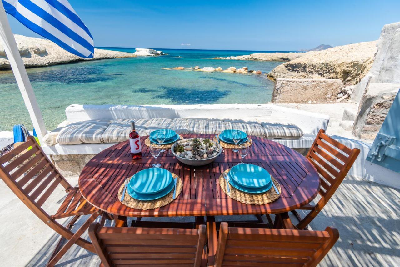 Sarakiniko Boat House Villa Mandrakia Exterior photo