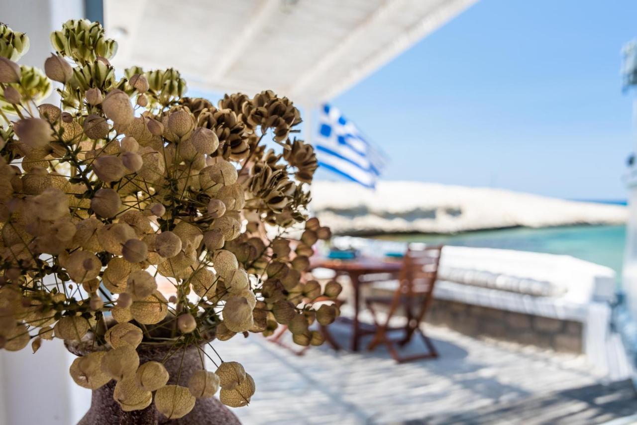 Sarakiniko Boat House Villa Mandrakia Exterior photo